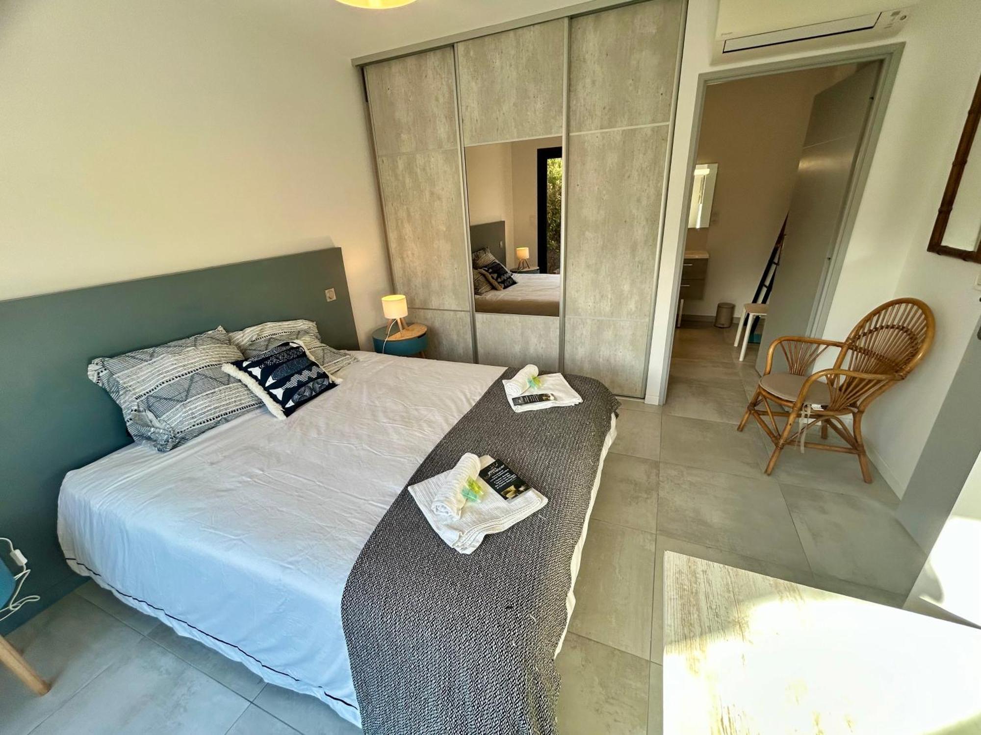 Appartement Luxe Le Levant 耶尔 外观 照片