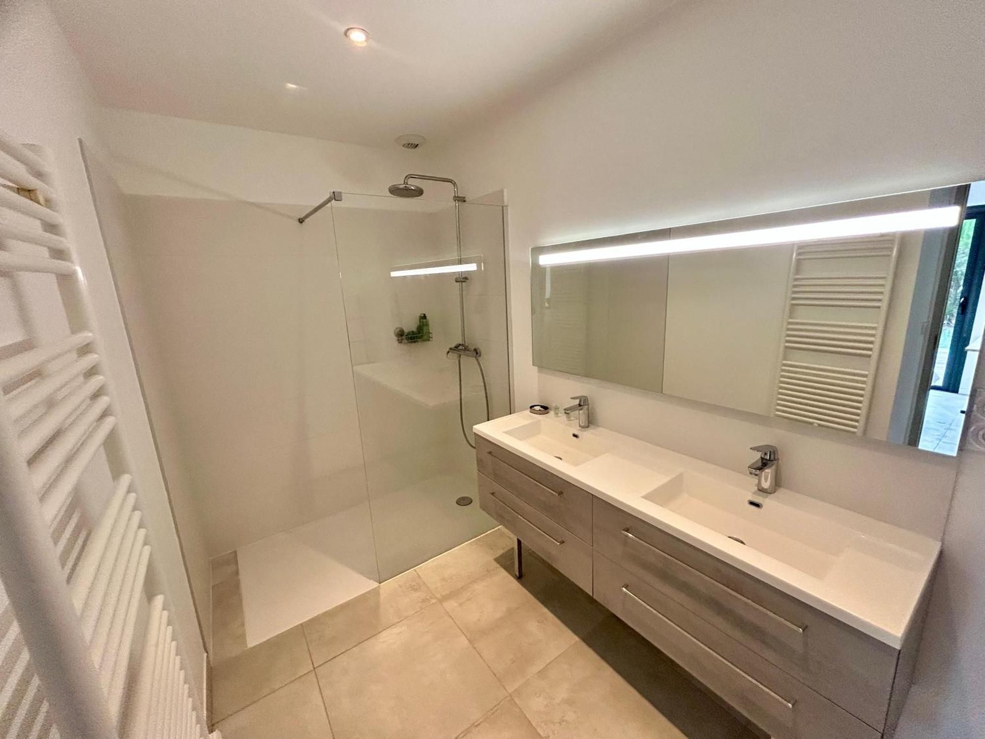 Appartement Luxe Le Levant 耶尔 外观 照片