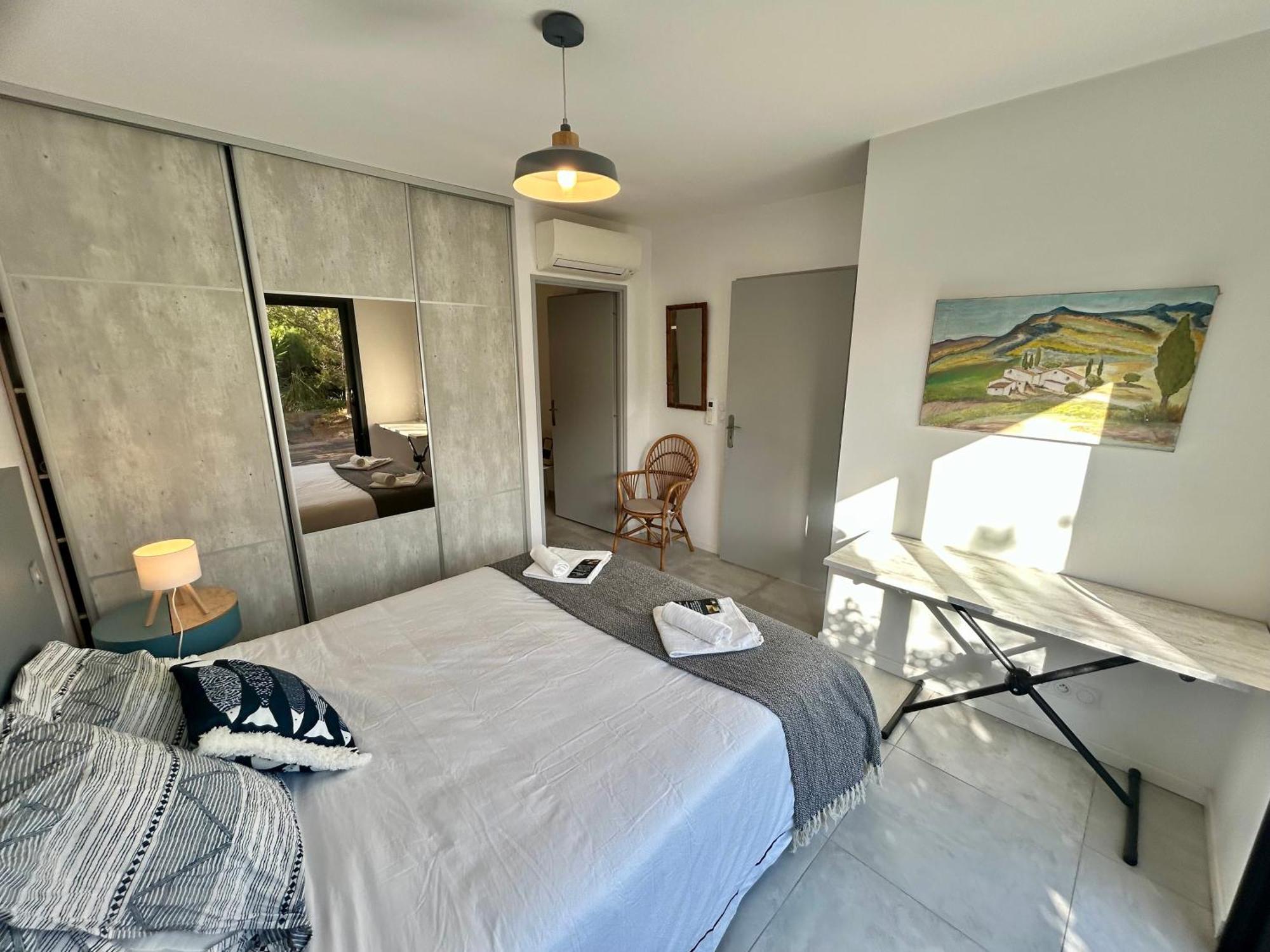 Appartement Luxe Le Levant 耶尔 外观 照片