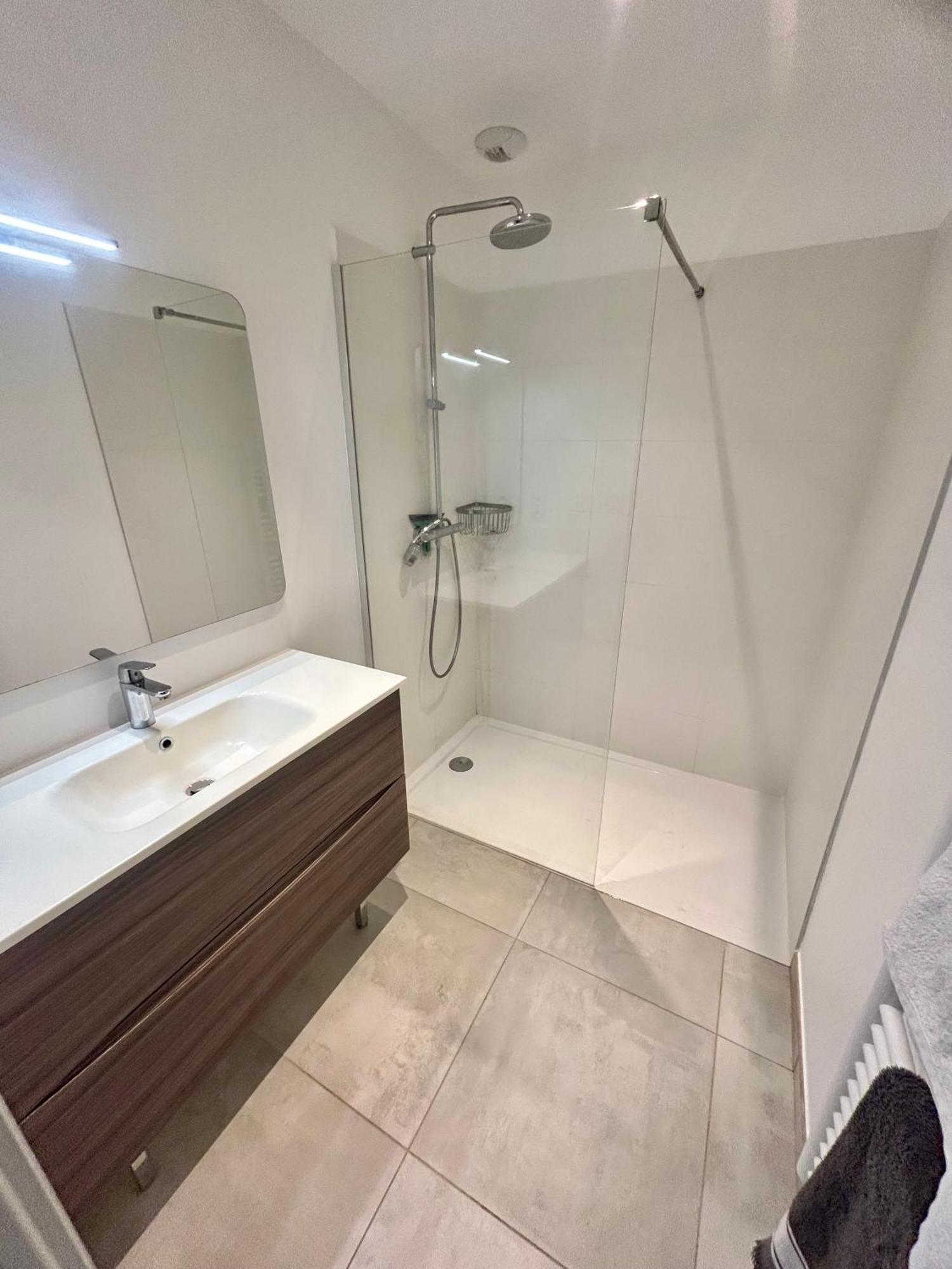 Appartement Luxe Le Levant 耶尔 外观 照片